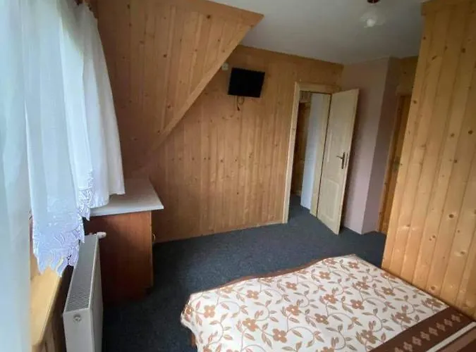 Balamutka Homestay *